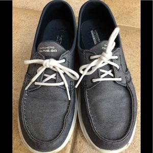 Skechers navy blue deck shoes 8.5 M